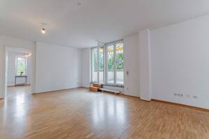 Ihre Wohlfühloase unter freiem Himmel - Große Dachterrasse mit Westausrichtung - Kauf gegen Gebot - – 81737 München – Vorschaubild 9
