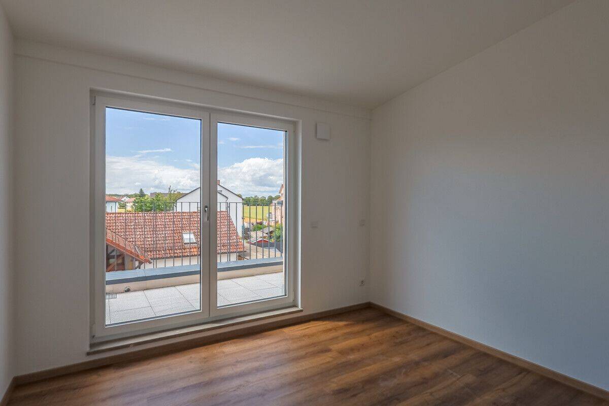 2,5-Zimmer-Wohnung mit Dachterrasse im Neubau! – Ingolstadt – Vorschaubild 5