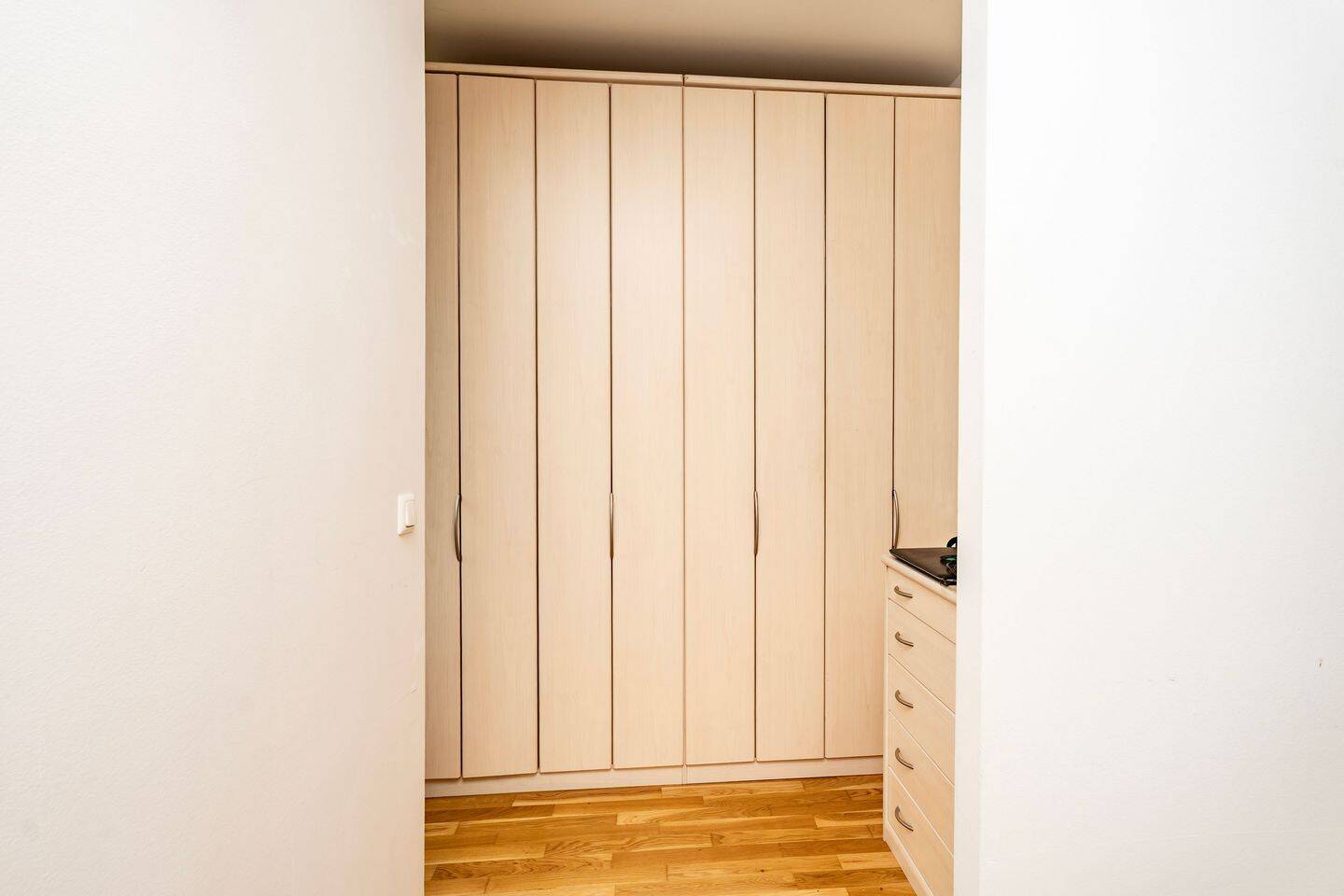 Exklusives Penthouse zzgl. Stellplatz in Gartenvilla im ruhigen Heinersdorf – Berlin – Vorschaubild 9