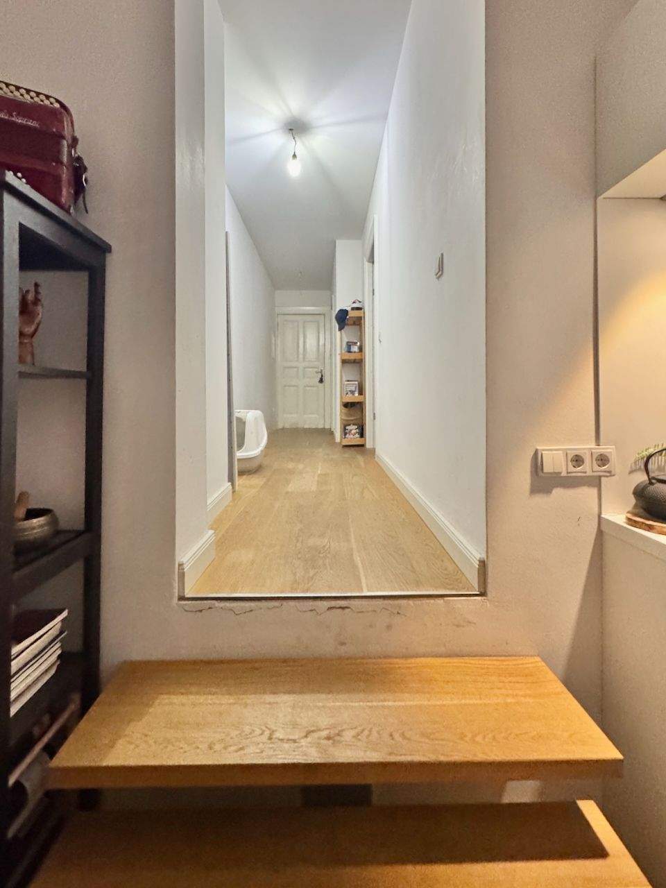 WOHNZIMMER MIT LOFT-CHARAKTER - GEMÜTLICHE TERRASSE - URBANER LIFESTYLE IN BELIEBTER KIEZ-LAGE! – Berlin – Vorschaubild 3