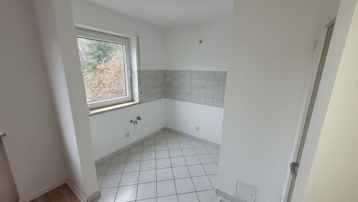 ETW in ruhiger Lage zur Selbstnutzung oder zur Kap.anlage, zzgl. SP – Chemnitz – Vorschaubild 6