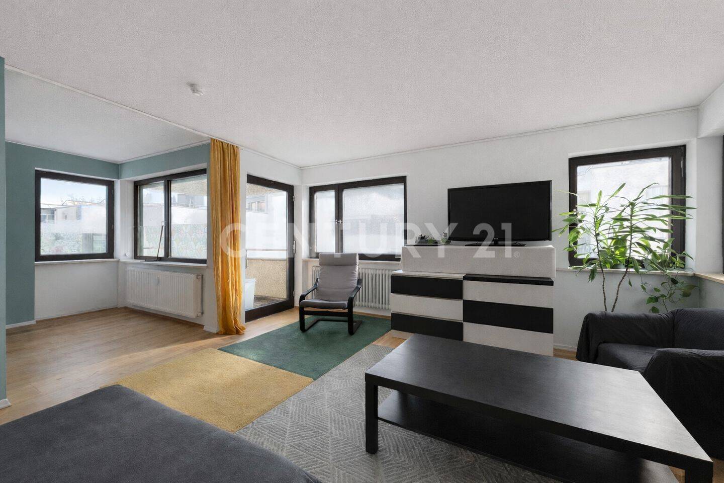 Sofort bezugsfertig! Helle 1-Zimmer-Wohnung mit separater Küche und überdachtem Balkon – Regensburg – Vorschaubild 6