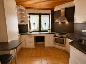 Charmantes Einfamilienhaus mit großzügigem Garten und Dachterrasse – 93057 Regensburg – Vorschaubild 7