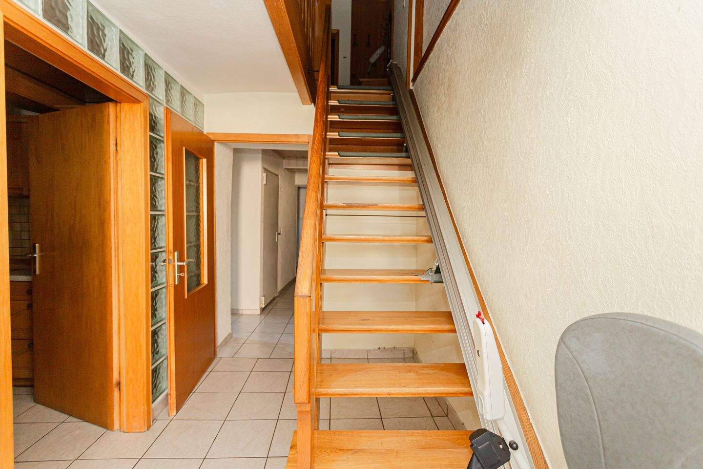 Einfamilienhaus in Zell Kaimt mit großer Terrasse und Garage - Viel Platz für die Familie – Zell (Mosel) – Vorschaubild 8