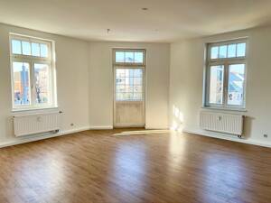 ++ Große 3 Raumwohnung mit 3 Balkonen in der Dresdner Neustadt zu mieten! ++