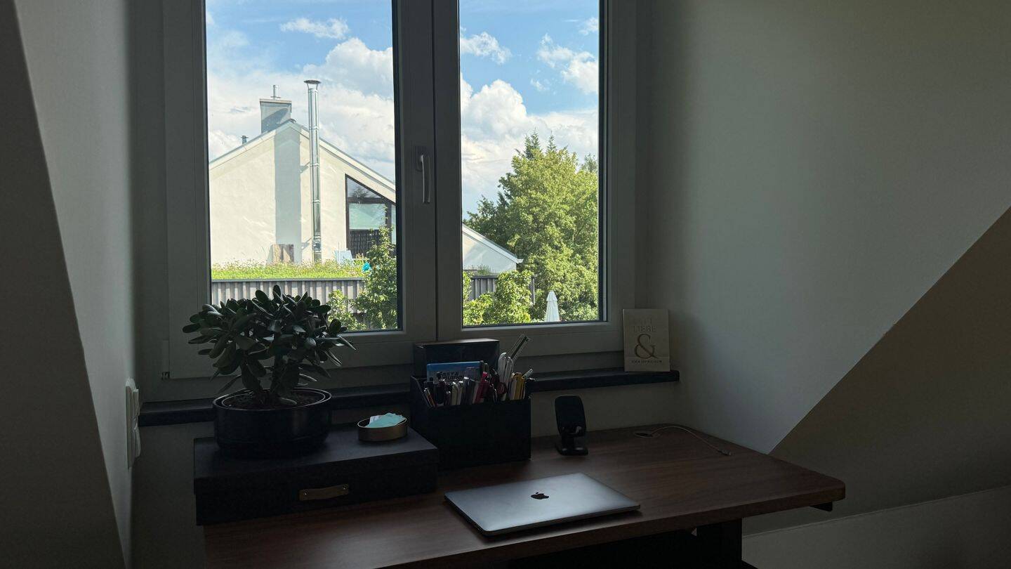 Lichtdurchflutete Dachgeschosswohnung mit sonniger Dachterrasse – München – Vorschaubild 7