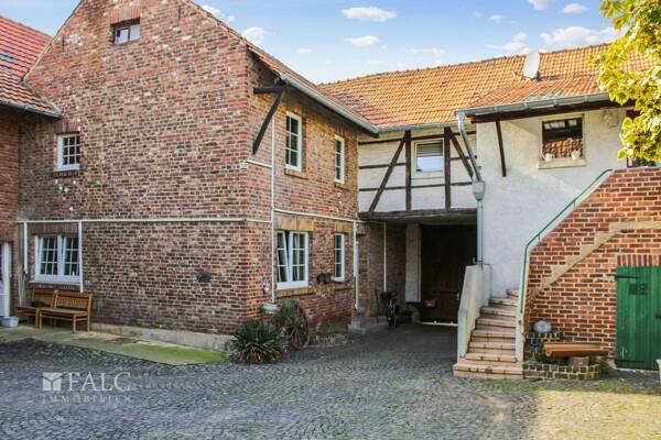 Haus in 52441 Linnich mit 215 m² kaufen