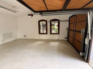 Freistehendes Einfamilienhaus mit Garten/Waldgrundstück und Doppelgarage – 90455 Nürnberg – Vorschaubild 7