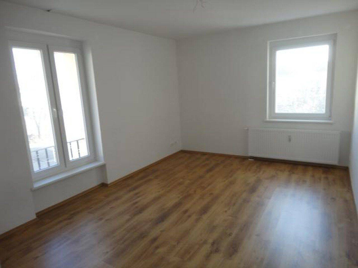 Hochwertige und schöne 4-Raumwohnung in guter Lage mit Wintergarten – Magdeburg – Vorschaubild 7