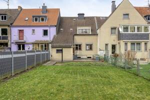 DHi | Charmantes Reihenmittelhaus in City-Nähe Aachen mit großem Garten und viel Potenzial – 52070 Aachen – Vorschaubild 2