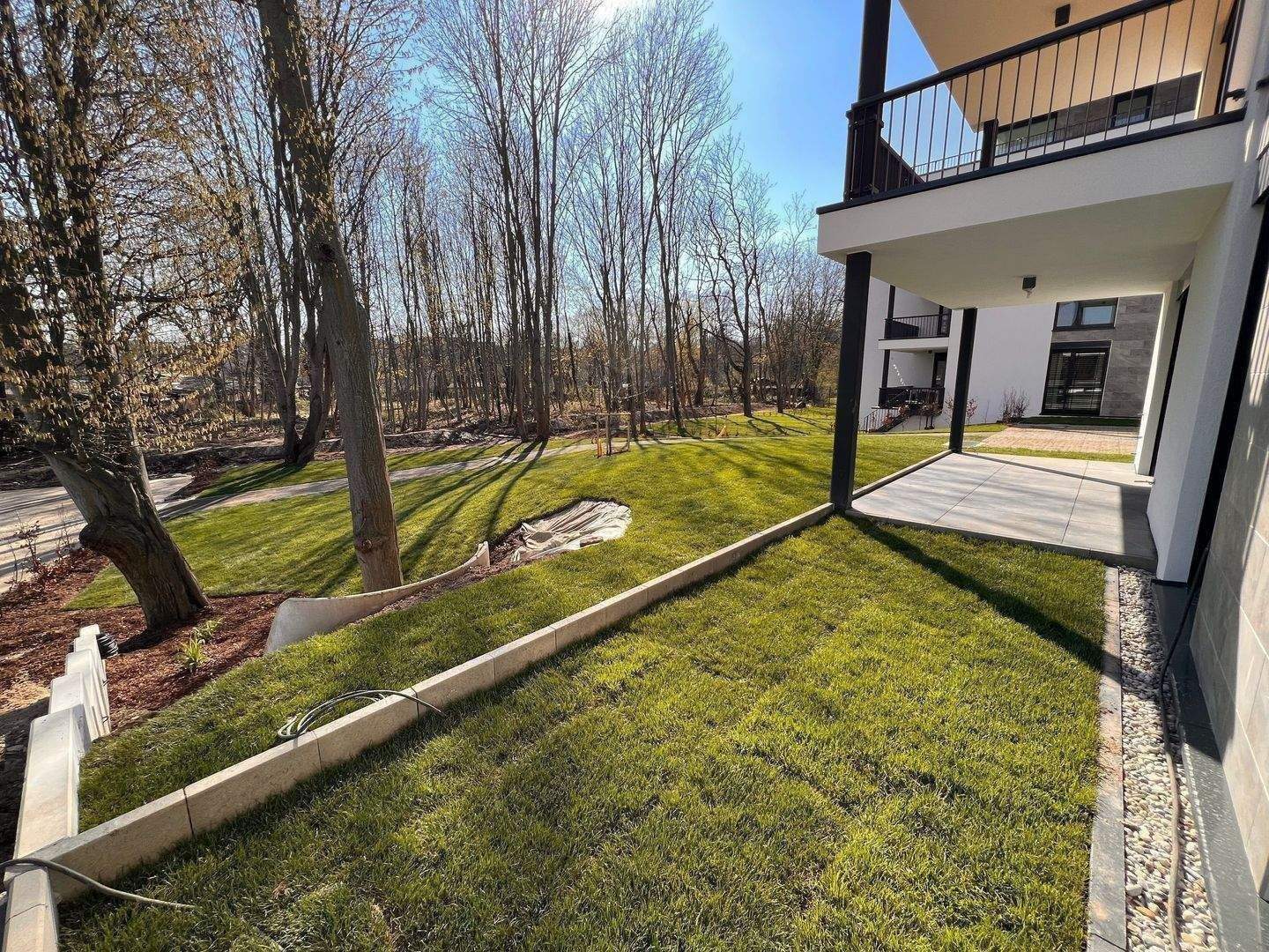 NEUBAU NÄHE RBL STADION mit 5-Zimmern / 70m² WOHNEN / 2 x TERRASSEN / BLICK in den AUENWALD / KAMIN / 2 x TG-SP – Leipzig – Vorschaubild 7