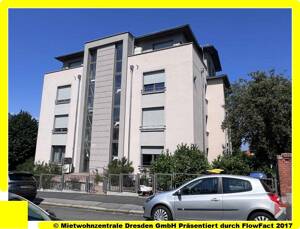 Exklusive 4 Zimmer Wohnung mit großer Terrasse in Plauen!