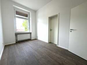 ++ SANIERTE EG-WOHNUNG mit EINBAUKÜCHE + WASCHMASCHINE ++ – 42853 Remscheid – Vorschaubild 6