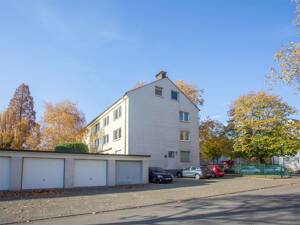 Gepflegtes Mehrfamilienhaus mit sieben Wohneinheiten und 4 Garagen – 45899 Gelsenkirchen – Vorschaubild 3