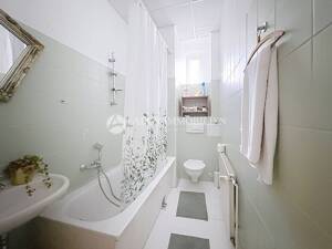 Voll möblierte 2-Zimmer-Altbauwohnung mit Balkon in attraktiver Lage – 10585 Berlin – Vorschaubild 6
