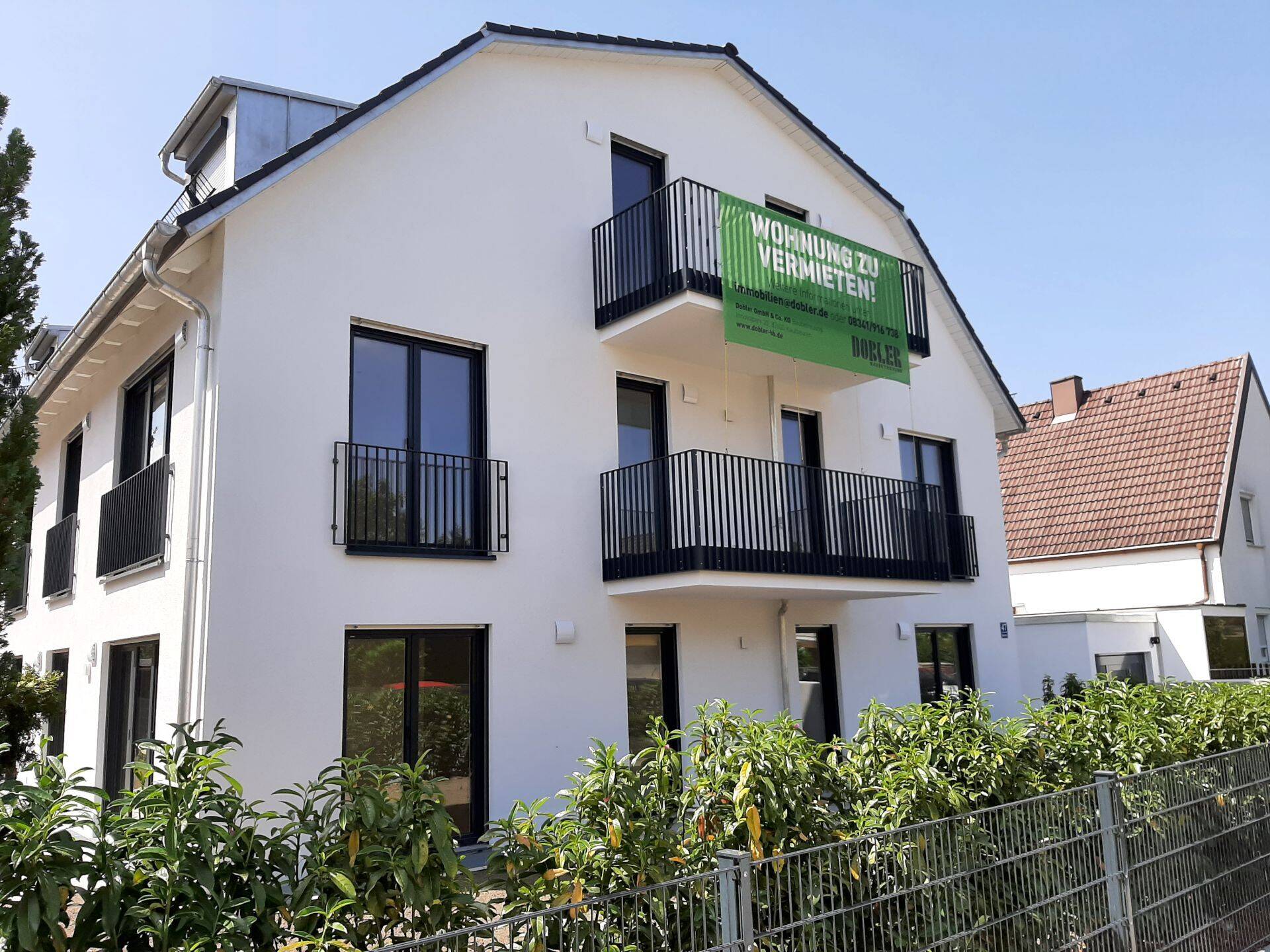 Moderne 3-Zimmer-Wohnung mit Terrassen in München-Kleinhadern