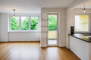 Stilvoll wohnen am Rhein - hochwertig modernisierte 3-Zimmer-Wohnung mit Südloggia und Rheinblick! – 50968 Köln – Vorschaubild 2
