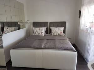 Kölner Familienhaus mit Appartments Lukrative AIRBNB Lizenz in Toplage – 51063 Köln – Vorschaubild 7