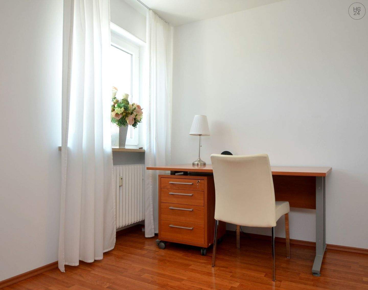 Geschmackvoll möblierte, hochwertig ausgestattete 3-Zimmer-Wohnung mit Internet, Garage in Thon – Nürnberg – Vorschaubild 8