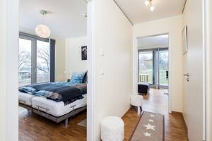 Möblierte Wohnung, eine Strandkorb-Perle an der Trave mit Blick ins Grüne – 23570 Lübeck – Vorschaubild 9