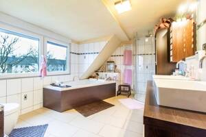 Traumhafte Maisonette mit Terrasse & Weitblick - Vollmöbliert & Hochwertig ausgestattet – 58093 Hagen – Vorschaubild 5