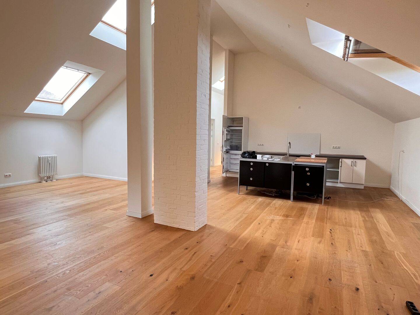 Großzügige Dachgeschosswohnung in denkmalgeschützter Parkanlage – Berlin – Vorschaubild 6