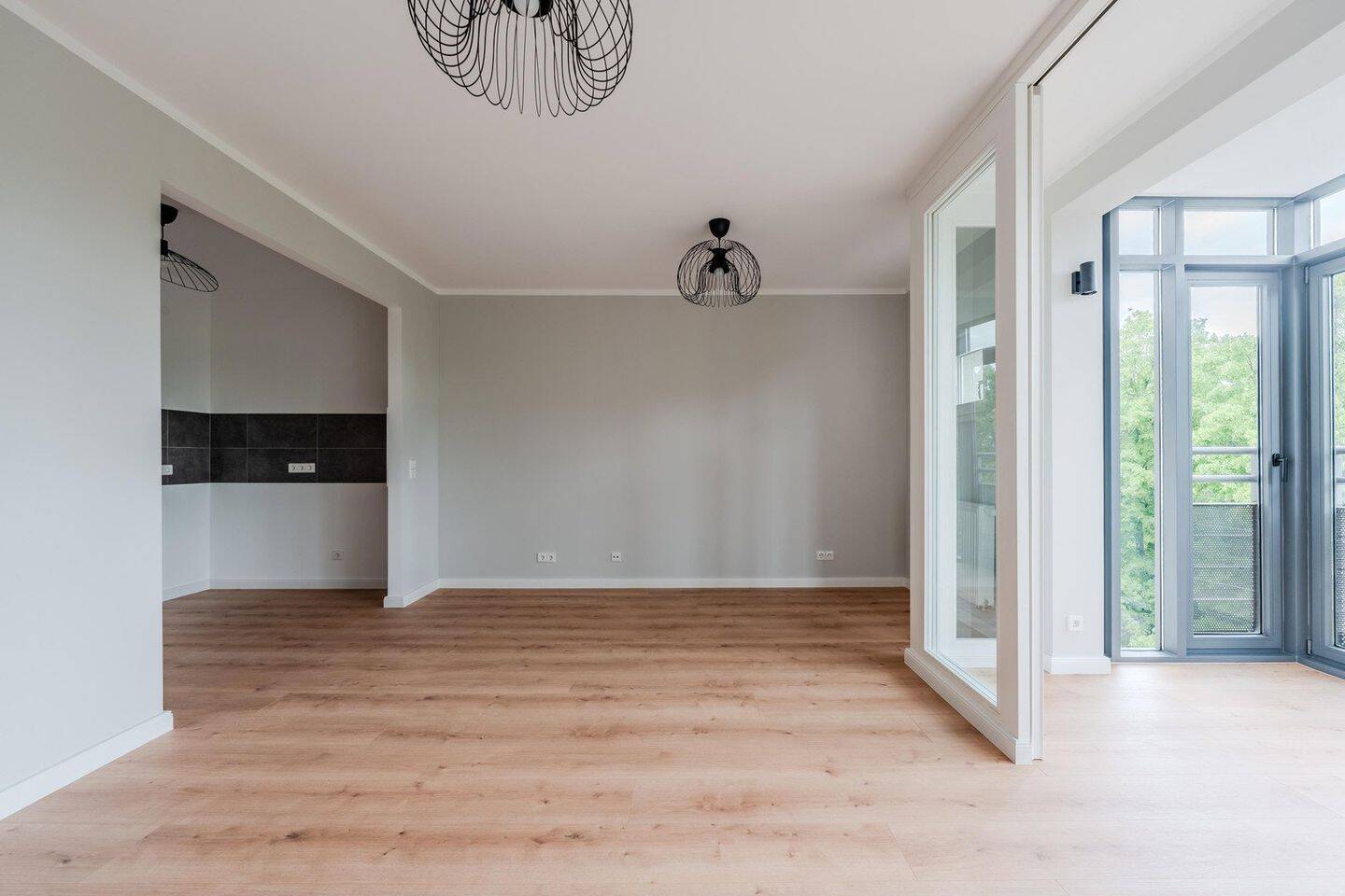 Erstbezug nach Sanierung - provisionsfreie 2-Zimmerwohnung mit Wintergarten – Berlin – Vorschaubild 2
