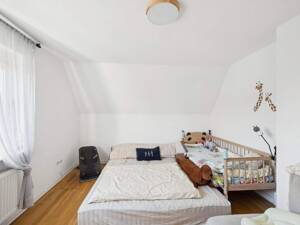 Hamburg - Rahlstedt: Ihr Familienidyll mit großem Garten in ruhiger Wohnanlage – 22149 Hamburg – Vorschaubild 9