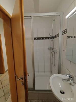 Köln-Junkersdorf, schiclke 3-Zimmer Wohnung mit Kamin, großer Terrasse und TG-Stellplatz – 50858 Köln – Vorschaubild 4