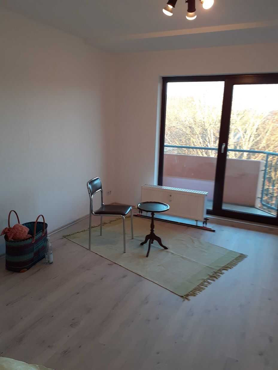 Uni-Nähe Charmantes 1-Zimmer-Apartment mit Balkon und PKW-Stellplatz – Trier – Vorschaubild 4