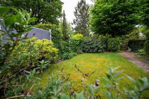 Großzügiges Reihenmittelhaus mit Terrasse, Garten und Garage im beliebten Stadtteil Horn-Lehe – 28357 Bremen – Vorschaubild 9
