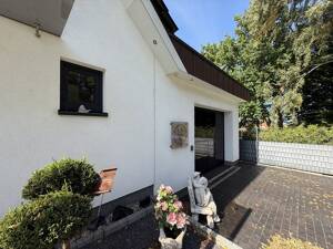 Saniertes Einfamilienhaus mit hochwertigem Nebengebäude – 23569 Lübeck – Vorschaubild 5