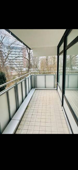 Renovierte unvermieteten Einzimmerwohnung – ca. 42 m² – Wertanlage – 22417 Hamburg – Vorschaubild 3
