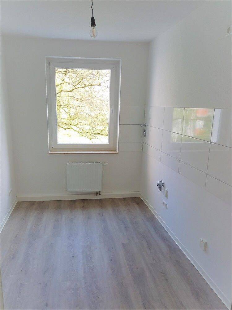 Modernisierte 3-Zimmerwohnung mit Balkon in Hannover-Herrenhausen – Hannover – Vorschaubild 2