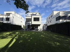 GRUNEWALD: LUXUS VILLA: 240 m² Wohnen sowie 350 m² GARTEN per 01.10.26 zu VERMIETEN (mind. 3 Jahre) – 14193 Berlin – Vorschaubild 7