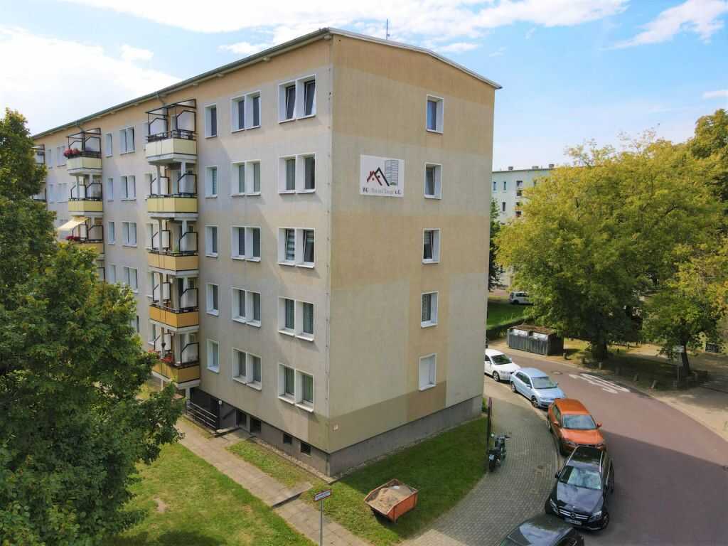 Hochwertig sanierte 3-Raumwohnung mit Balkon in der Innenstadt!