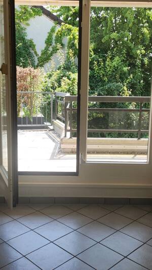 Ein Zuhause mit WOW-Effekt: Besondere Eigentumswohnung mit exklusivem Charakter und großem Balkon in Waldrandlage von Mülheim Saarn! – 45481 Mülheim an der Ruhr – Vorschaubild 3