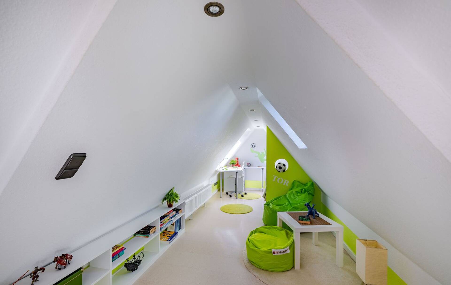 Haus in 22880 Wedel mit 234 m² kaufen