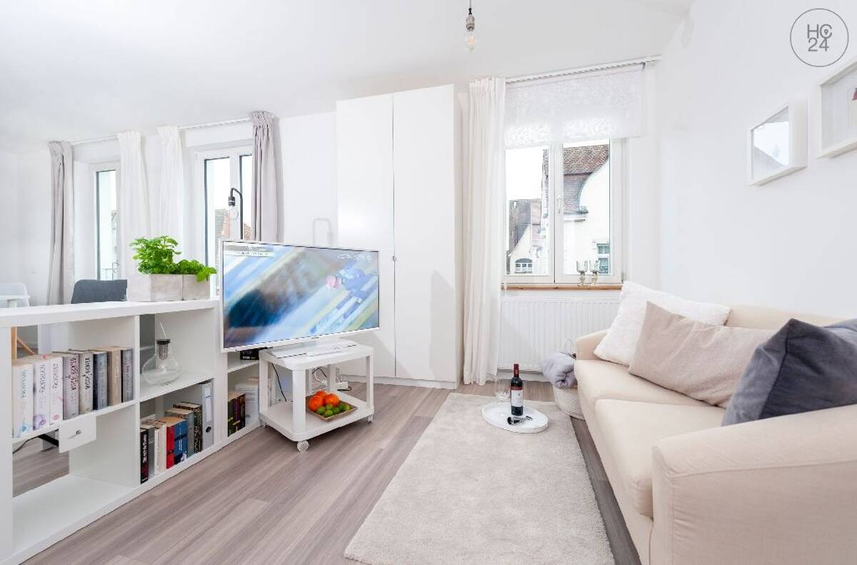 modern möblierte 2 Zimmerwohnung in unmittelbarer Nähe der Ehinger Parkanlage – 89077 Ulm – Bild 1 von 9
