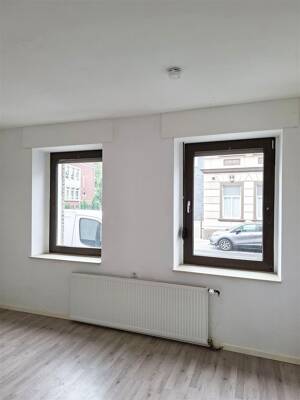 ***Charmante Wohnung im Erdgeschoss mit Gartenanteil sucht nette Mieter*** – 46047 Oberhausen – Vorschaubild 3