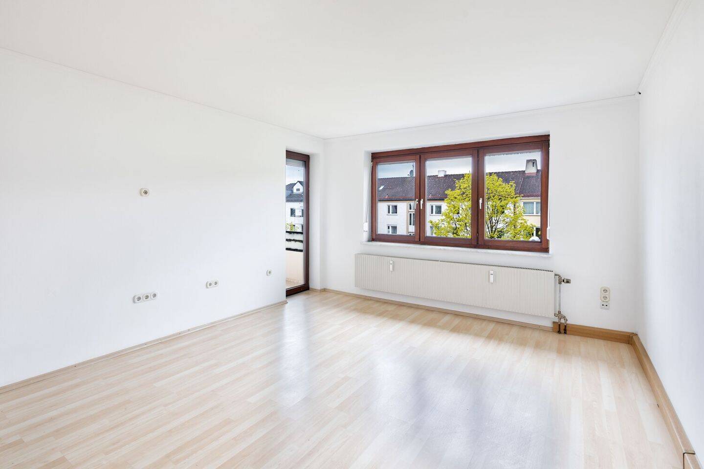 Gepflegte 3-Zimmer-Wohnung Nähe Olympiapark und BMW-Areal – München – Vorschaubild 2