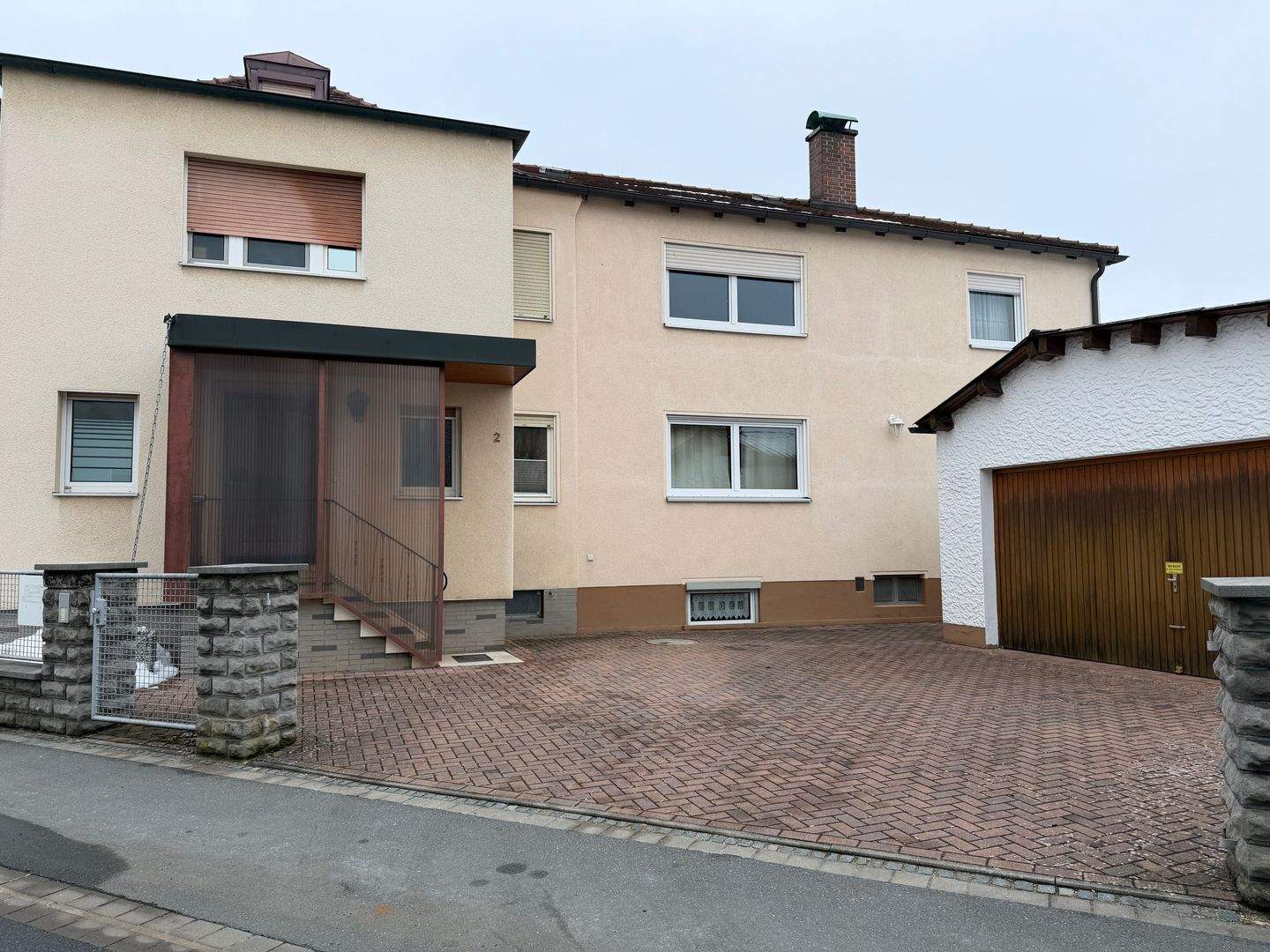 Haus mit viel Potenzial - Ihr neues Zuhause in bester Innenstadtlage! – Bayreuth – Bild 1 von 9