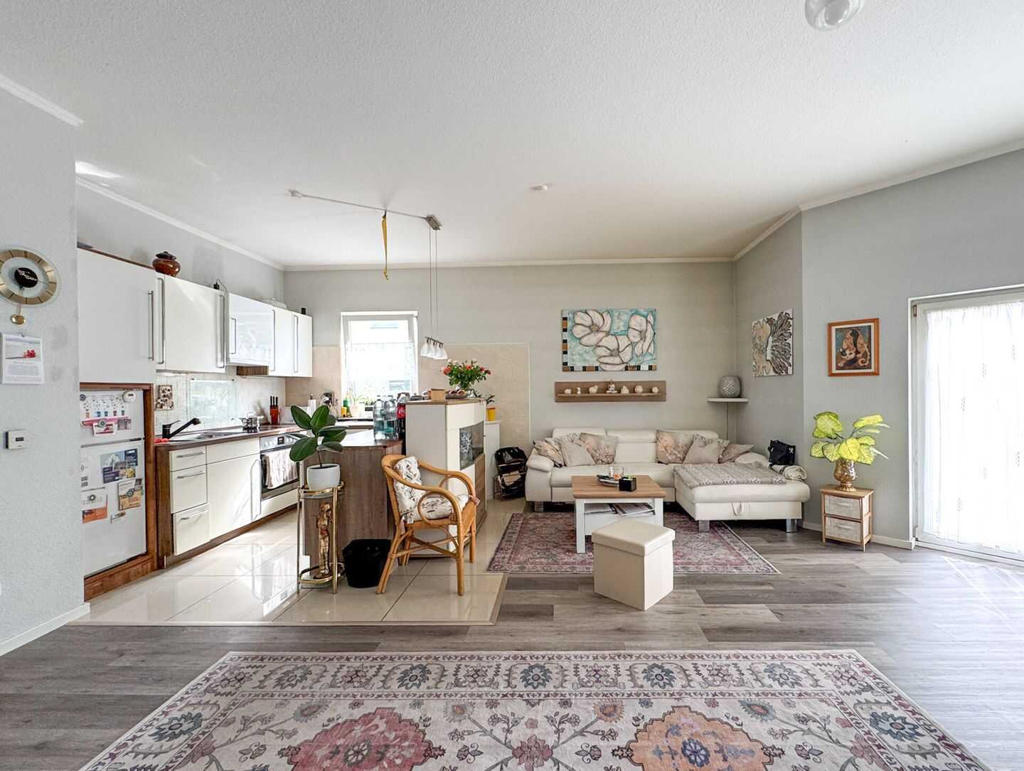 Wohnung mit eigenem Garten in Berlin Biesdorf – Berlin – Vorschaubild 3