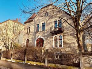 Stilvolle Altbauwohnung mit historischem Charme, Ausbaureserve und traumhaftem Gartengrundstück!