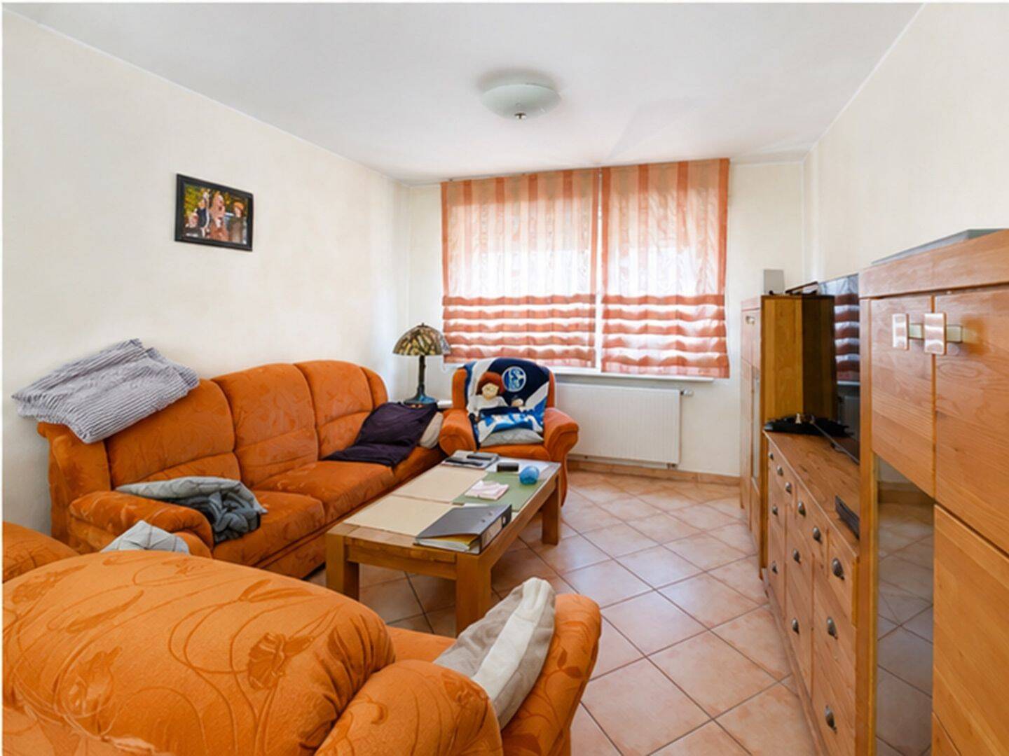 VIEL PLATZ FÜR DIE FAMILIE: REIHENMITTELHAUS MIT GARTEN, VOLLKELLER UND STELLPLATZ! – Gelsenkirchen – Vorschaubild 6