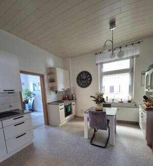 Helle 5-Zimmer-Erdgeschosswohnung in ruhiger Lage von Gelsenkirchen-Buer – 105 m² – 45897 Gelsenkirchen – Vorschaubild 5