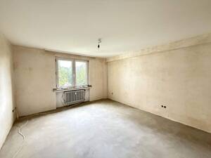 Ruhige 3-Raum Eigentumswohnung mit Balkon, Aufzug und Tiefgaragenstellplatz – 47058 Duisburg – Vorschaubild 4