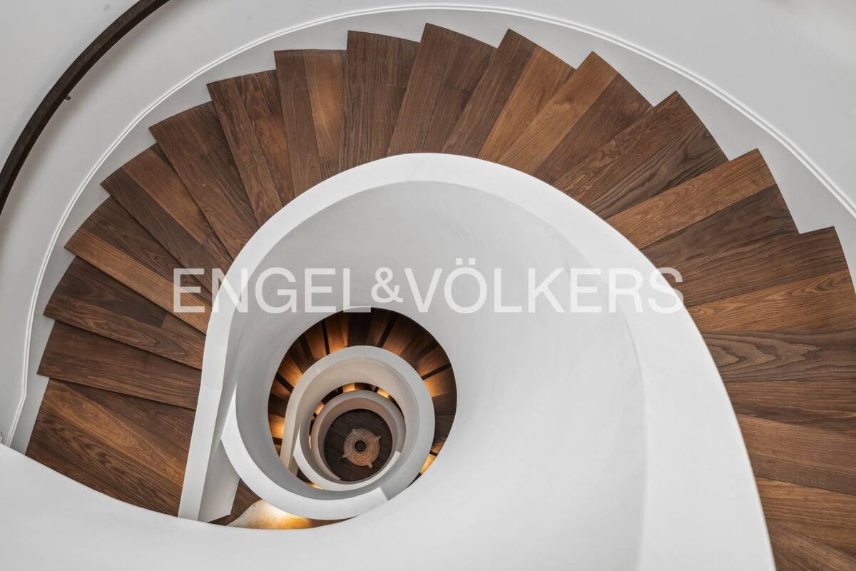 LUXURY LIVING - Villa Bernadotte – 14193 Berlin – Bild 1 von 9