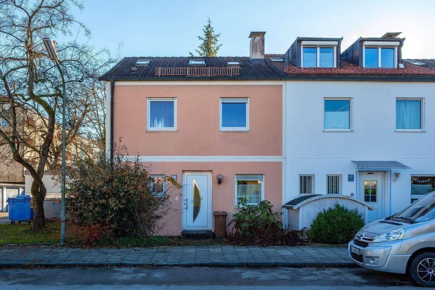FBC - Familienleben neu definiert: Ihr Reiheneckhaus in Stadt & Natur – München – Vorschaubild 2