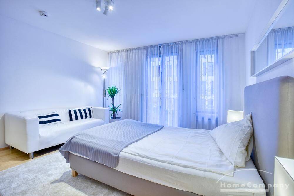 ***Schönes möbliertes 3-Zimmer-Stadthaus über 2 Ebenen mitten in München – München – Vorschaubild 8